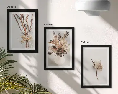 Keretezett triptichon minimalista természetstílusú virágok és ágak mintával