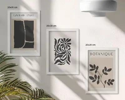 Keretezett triptichon absztrakt növényi mintákkal és geometriai alakzatokkal