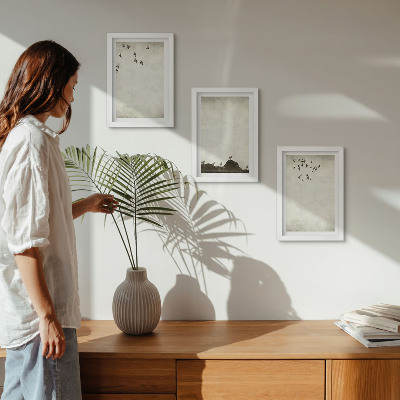 Modern keretezett kép szett Repülő madárraj minimalista stílusban