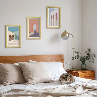 Pasztell minimalista grafika a városi építészetről keretezett triptichon