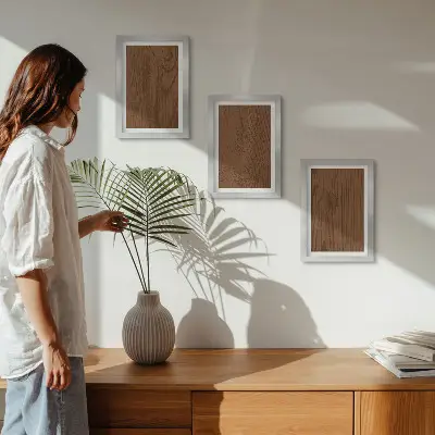 Keretezett triptichon minimalista fa kéreg textúra mintával