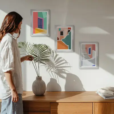 Keretezett triptichon modern stílusú épületek színes illusztrációival