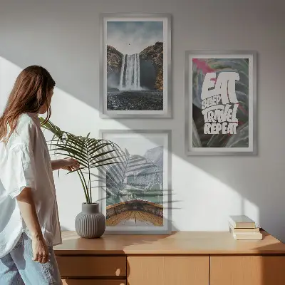 Fali dekoráció képszett vízesés, hegyek és csónak motívummal