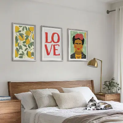 Citromos LOVE portré Fridáról keretezett képszett hálószobába
