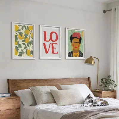 Citromos LOVE portré Fridáról keretezett képszett hálószobába