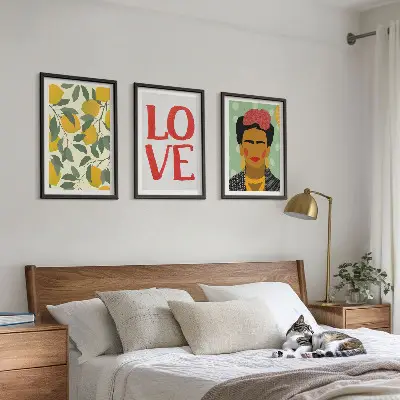 Citromos LOVE portré Fridáról keretezett képszett hálószobába