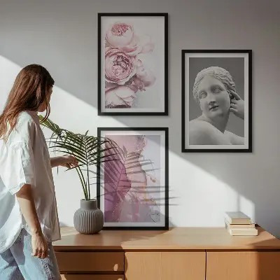 Pünkösdi rózsák és absztrakt női szobor mintás kép keretezett szett hálószobába