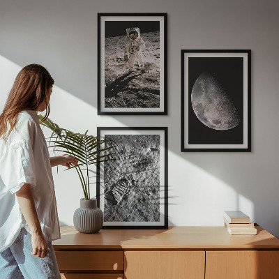 Keretezett kép szett hálószobába Űrhajós Hold fotó