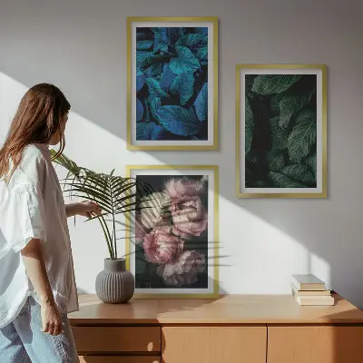 Keretezett kép szett hálószobába levelek és virágok mintával, különböző színekben