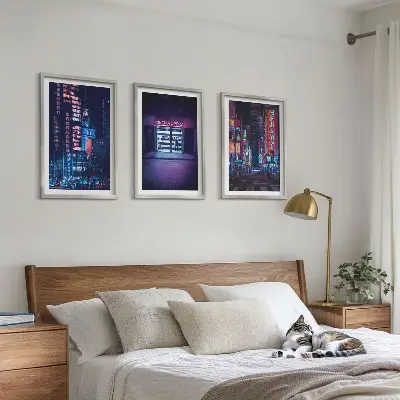 Keretezett kép szett éjszakai város neon bejárata hálószobába