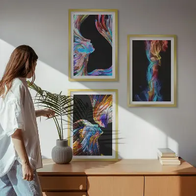 Színes absztrakt arcok keretezett képszett hálószobába