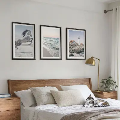 Keretezett kép szett hálószobába lovak, strand, világítótorony és hullámok mintával
