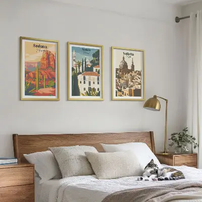 Keretezett képszett hálószobába kilátás Sedonára, Sintrára és Vallettára retro stílusban