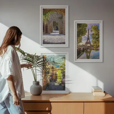Keretezett képszett hálószobába eiffel-tornyos építészeti utcai mintával