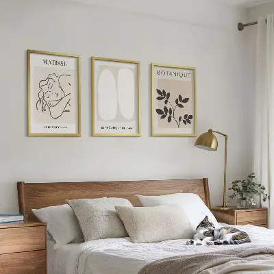 Keretezett képszett hálószobába Matisse stílusú növényábrázolásokkal