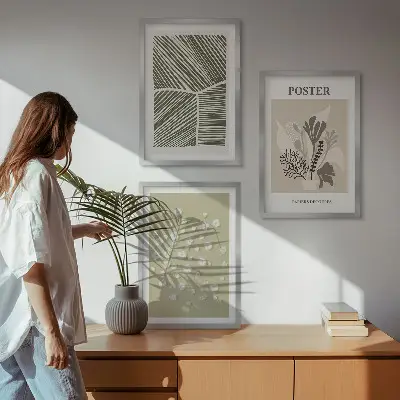 Keretezett képszett hálószobába visszafogott növényi motívumokkal