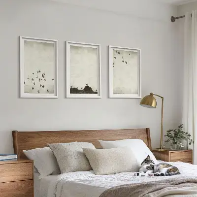 Keretezett képszett hálószobába minimalista stílusú madarak repülés közben