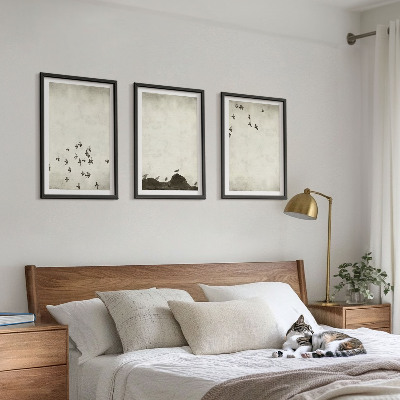 Keretezett kép szett hálószobába Madarak repülés közben minimalista stílusban