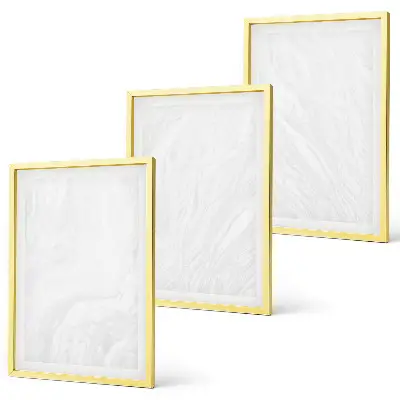 Keretezett képszett hálószobába elegáns márvány mintázatú