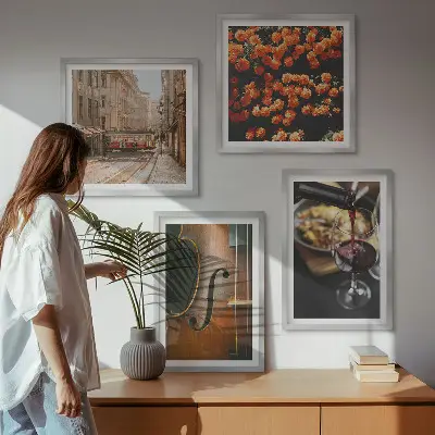 Keretezett poliptichon vintage virágok, utca, bor és hegedű mintával
