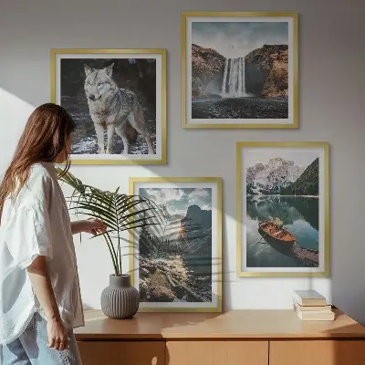 Keretezett poliptichon hegyek, tavak, vízesés és farkas mintával