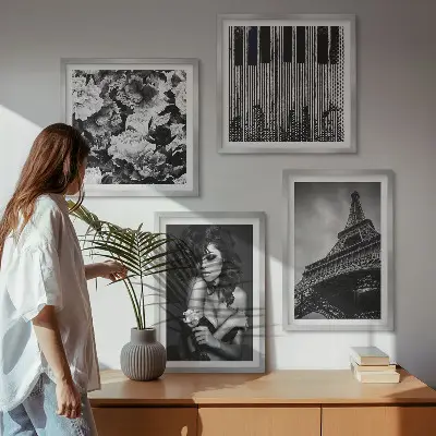 Portré egy nőről Eiffel-rózsával keretezett poliptichon