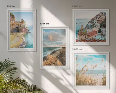 Keretezett poliptichon tájak, strand, város és sziklák mintával