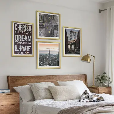 Keretezett poliptichon New York-i tájképek idézettel