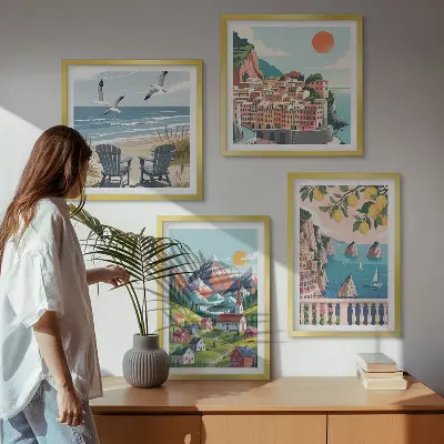 Keretezett poliptichon színes hegyek és tengerparti városok mintával