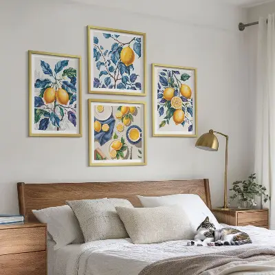 Keretezett poliptichon citromágak kék levelek mintával