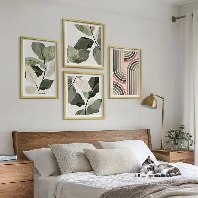 Geometrikus növényi motívumokat ábrázoló dekorációs képkészlet nappaliba szánt kivitel