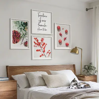 Keretezett poliptichon piros növények gyümölcsei minimalista stílusban