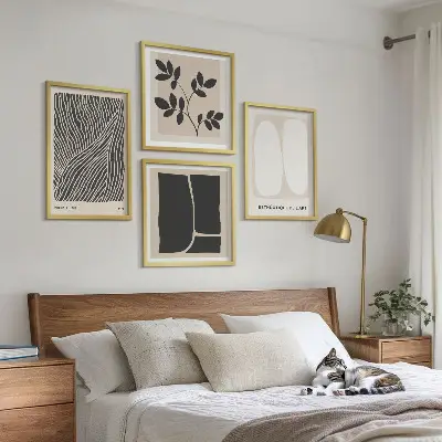Keretezett poliptichon minimalista növényi mintákkal