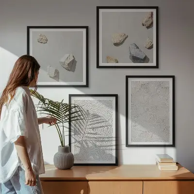 Keretezett poliptichon geometrikus karton kövek mintával