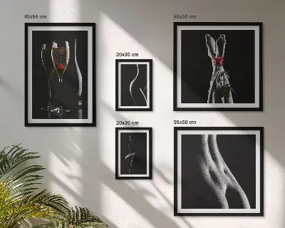 Képkészlet nappaliba elegáns modern fekete és piros díszítéssel