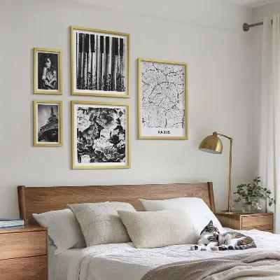 Nappali képek párizsi stílusú elegáns épületekkel