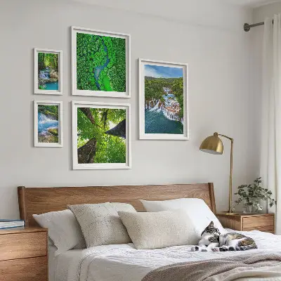 Vízesések zöld tájakon prémium keretezett képválogatás