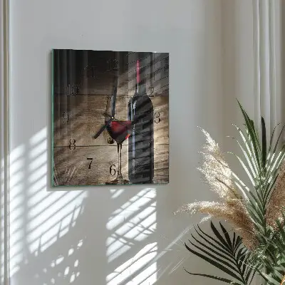 Négyzet alakú üvegóra Bor