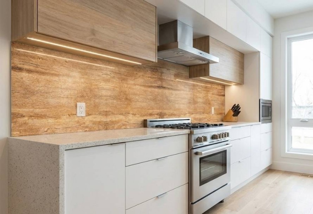 amit a konyhapult fölött