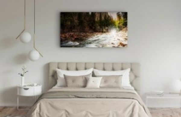 Festmények a hálószobához és a nappalihoz - milyen típusú és méretű festmény lesz a legalkalmasabb a Te otthonod számára?